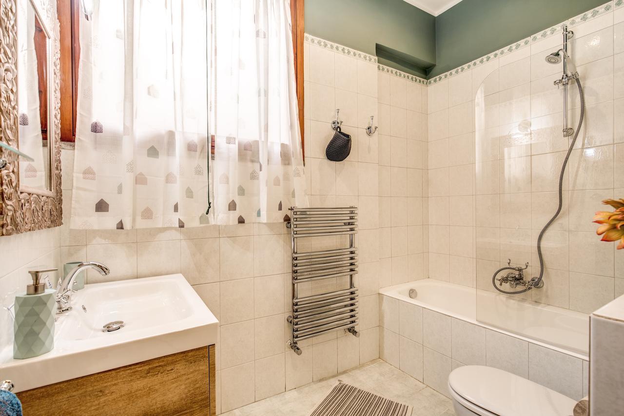 Spanish Steps Miracle Suite Рим Екстер'єр фото