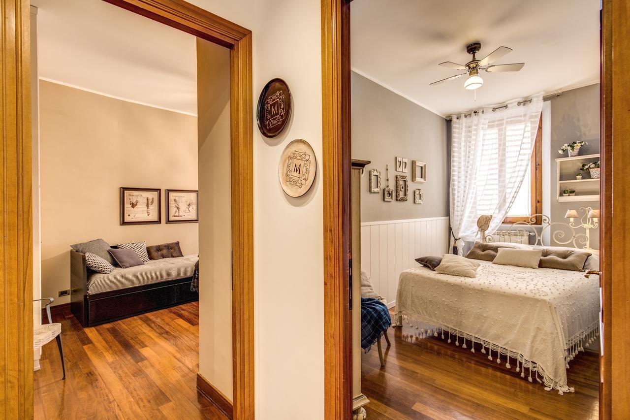 Spanish Steps Miracle Suite Рим Екстер'єр фото