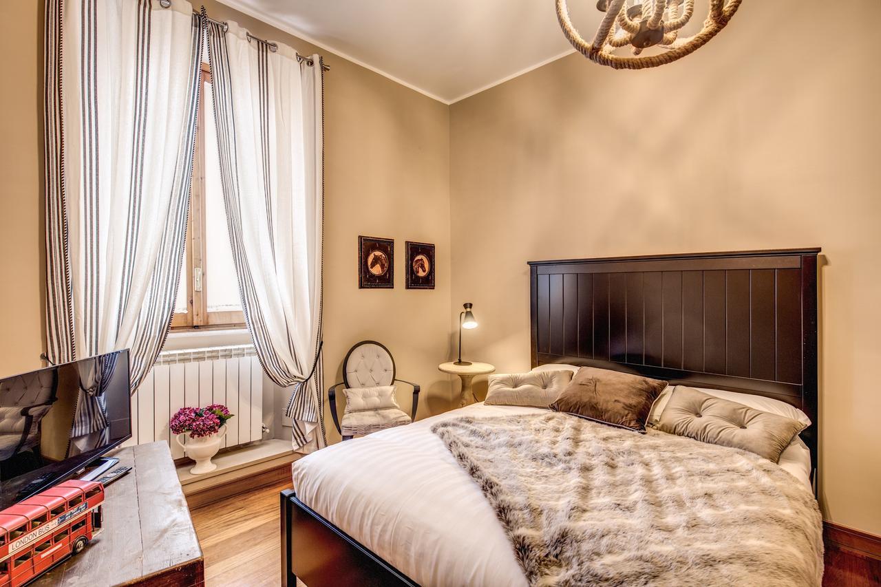 Spanish Steps Miracle Suite Рим Екстер'єр фото